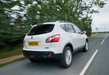 Nissan qashqai 2011 white (2)